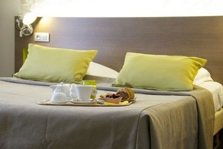 HOTEL AMIRAL