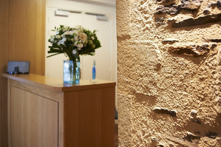 LOGIS HÔTEL DUQUESNE