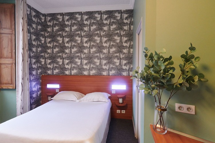 LOGIS HÔTEL DUQUESNE