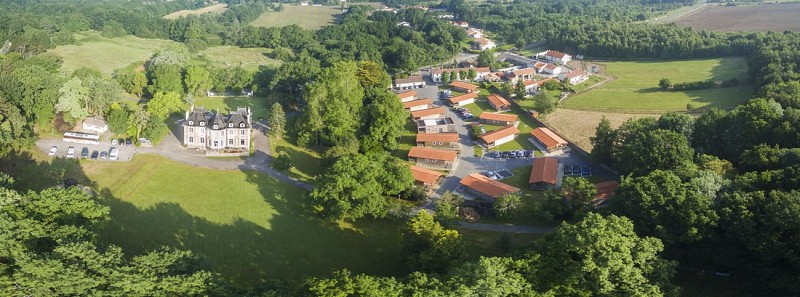 CHÂTEAU DE LA PLINGUETIÈRE