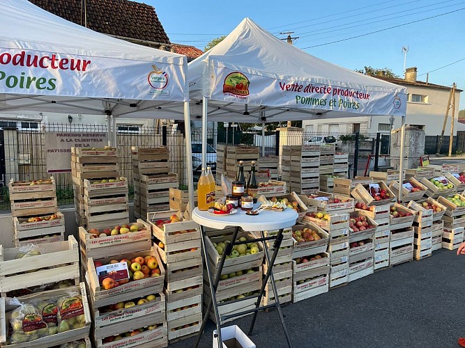 387777705_1052947319492995_75491929230902465_n