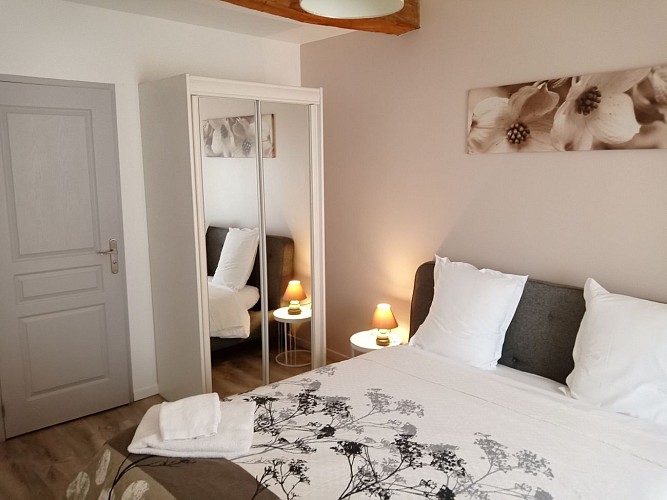 Zwei Schritte vom Rhéby entfernt