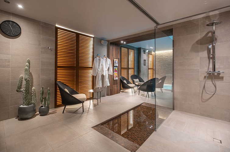 Hôtel Panorama 360 HD-6