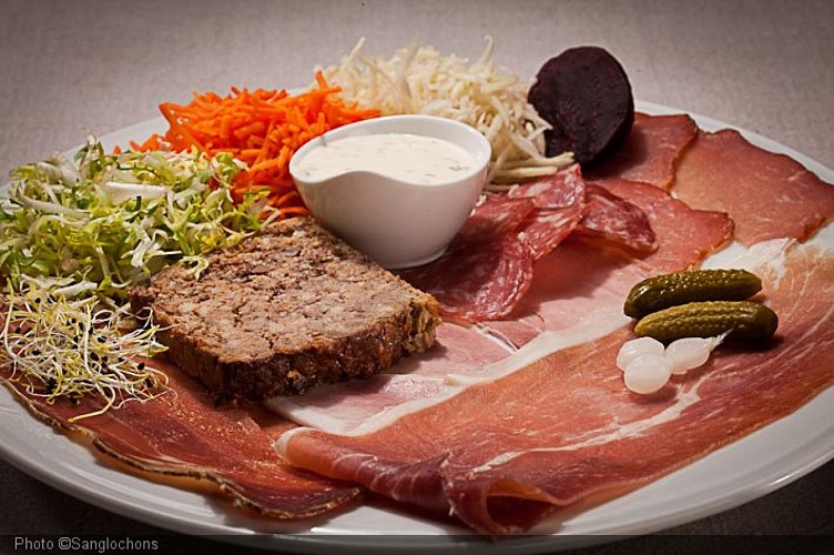 Assiette des Sanglochons Copyright la ferme des Sanglochons.jpg