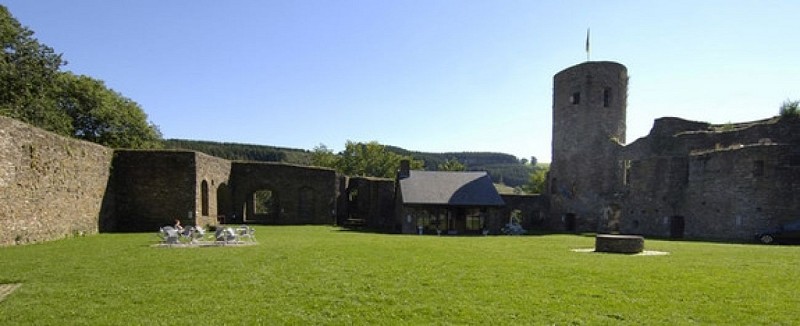 Le château fort de Burg Reuland