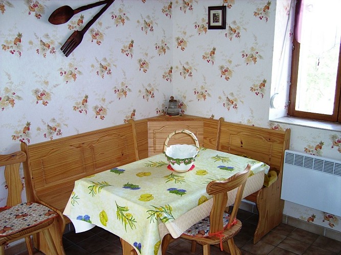 LA BATTELIEULE - Cuisine séjour