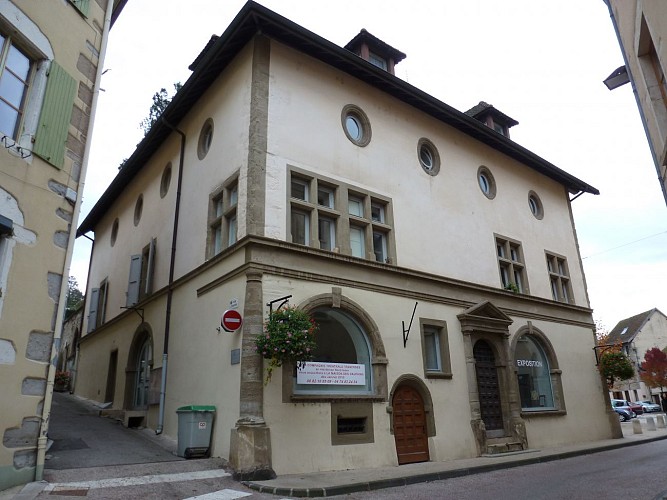 Maison des Dauphins