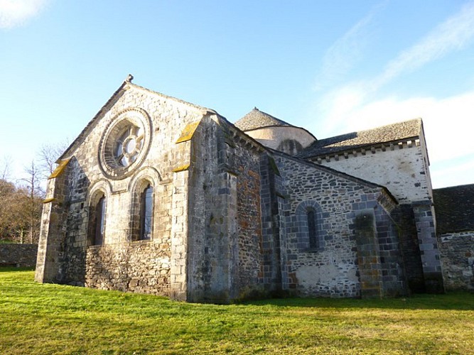 La abadía de Mègemont en Chassagne