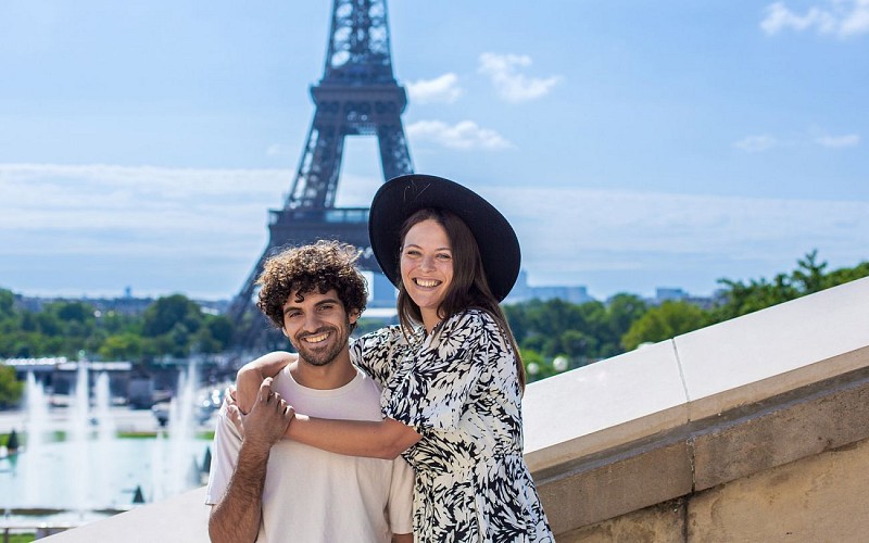 Private Photoshoot at the Eiffel Tower