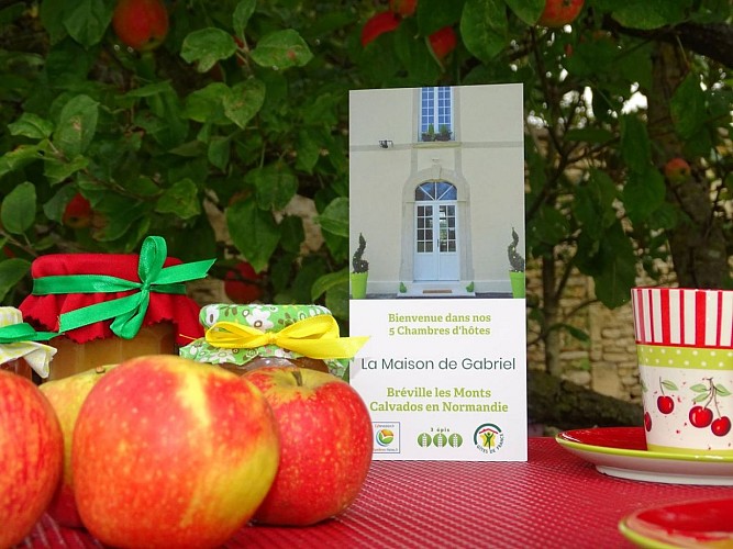 La Maison de Gabriel - chambres d'hôtes à Bréville-les-monts - carte de visite