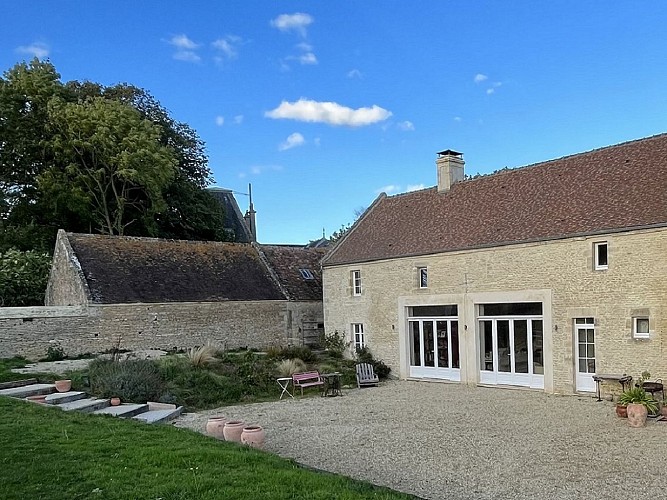 les-granges-pelloquin-jardin