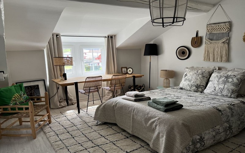 Maison Biscaya-Demange-chambre et bureau