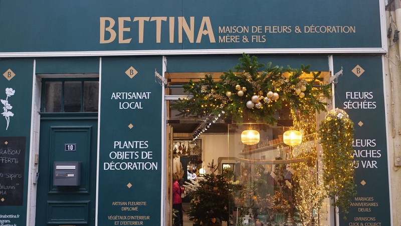 Bettina - House of Flowers and Decoration