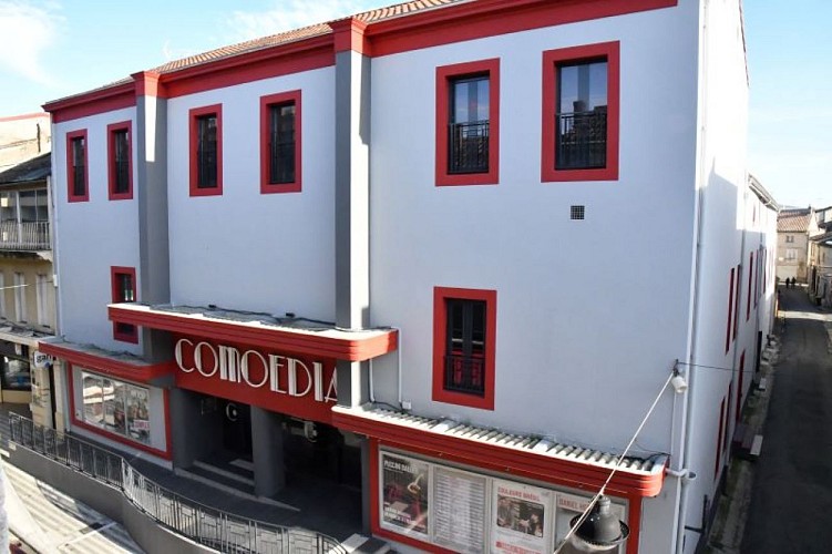 Le Comoedia - facade 1