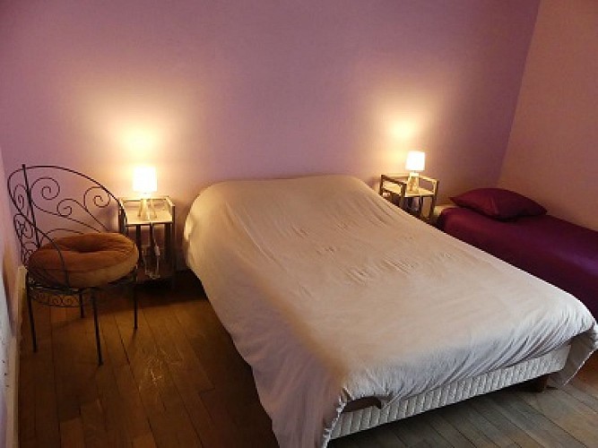 Chambre violette rdc