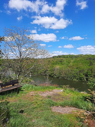 Belvédère sur le lac - Chantonnay