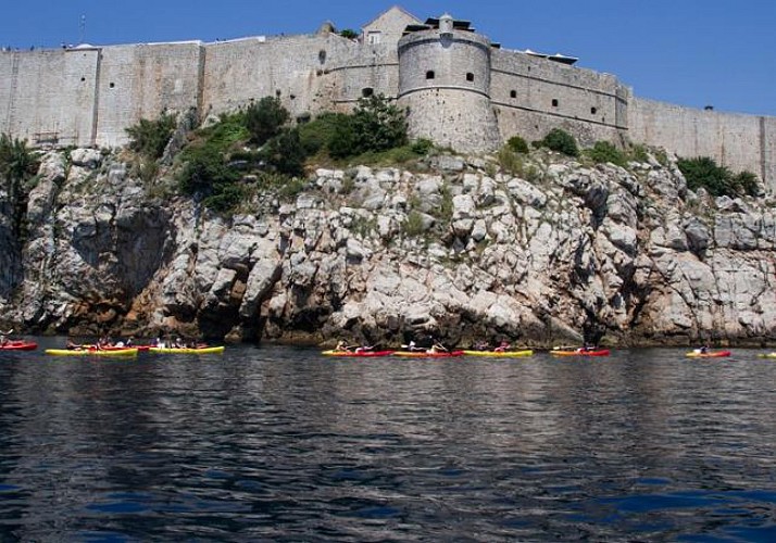 Kayak sur la mer Adriatique au coucher de soleil - Au départ de Dubrovnik