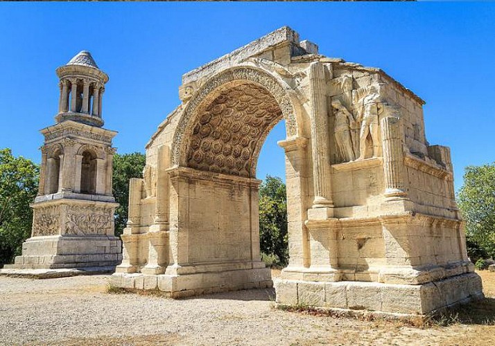 Excursion à la découverte de la Provence de Van Gogh - Saint-Paul de Mausole et Arles - au départ d'Avignon