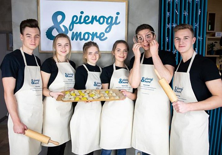 Atelier de cuisine Polonaise : Fabrication de Pierogi & Dîner inclus - En français - Varsovie