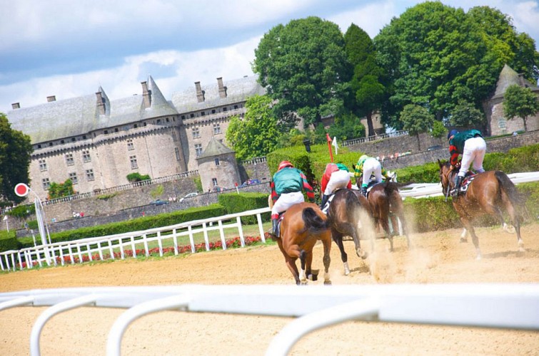 Château of Pompadour ans stables