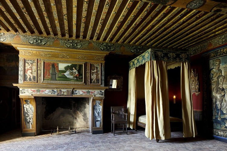 Château de Villeneuve-Lembron