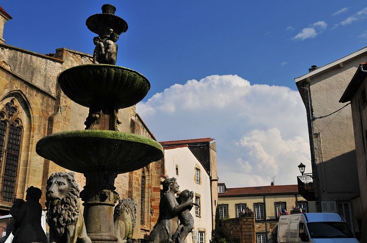 Fontaine aux lions de Plauzat