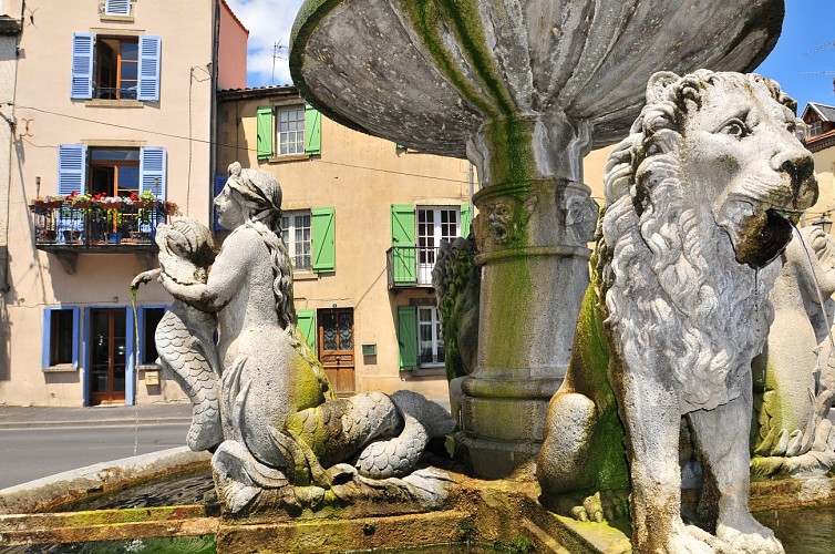 Fontaine aux lions de Plauzat