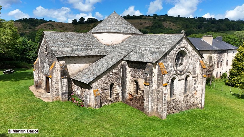 The Abbey Of Megemont - Clunisian Site