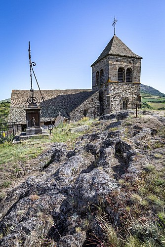 Église et site archéologique du Chastel