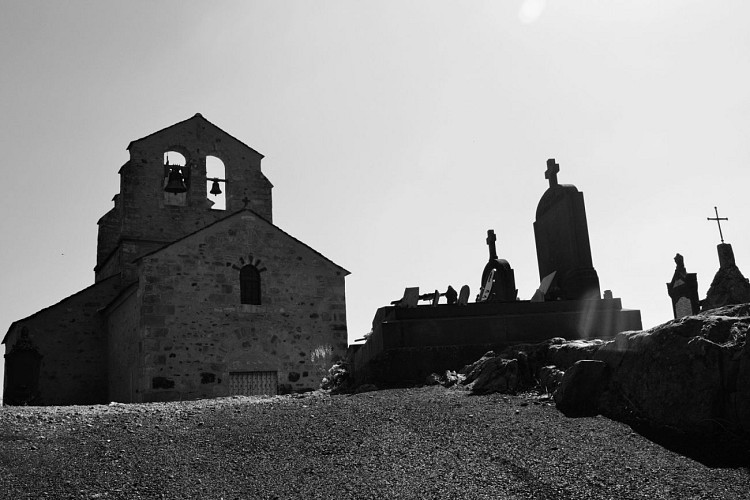 Église Sainte-Claire de Saint-Hérent