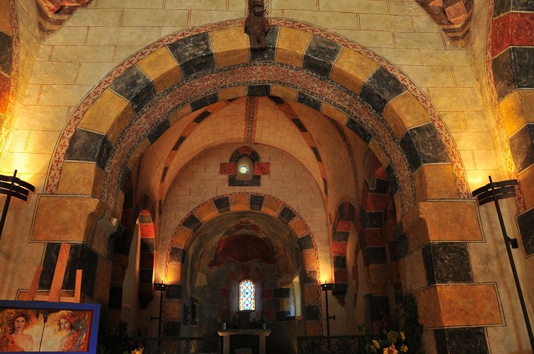 Église Sainte-Claire de Saint-Hérent