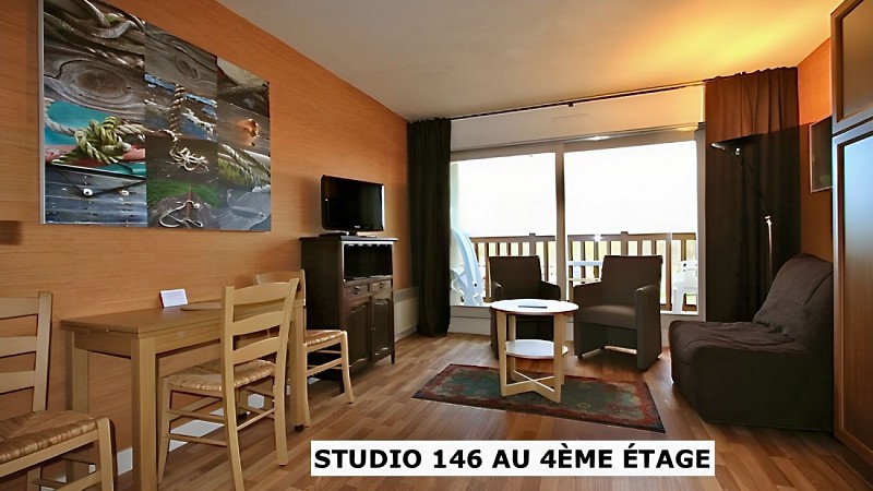 M.Franquet Studio 146 - 2 étoiles