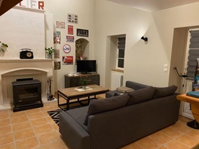 Gite la petite maison Livry salon