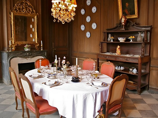 Château de Canon Salle à Manger