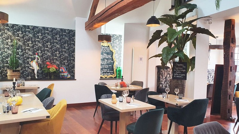 La patio salle du rez-de-chaussée