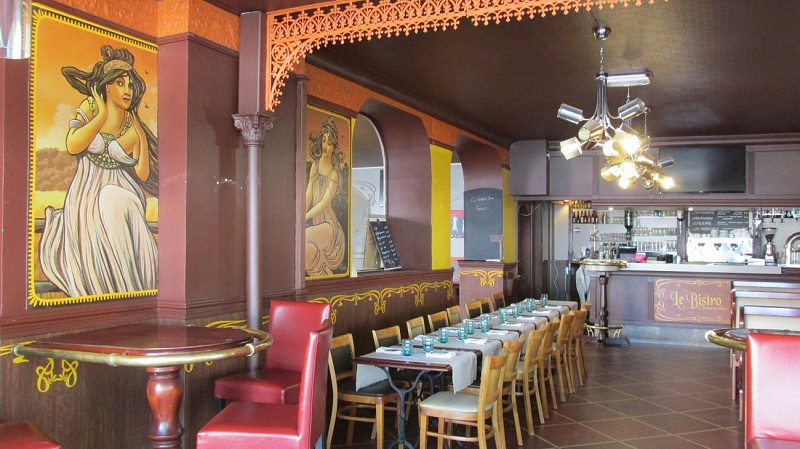 Le Bistro