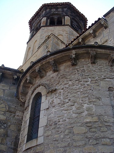 La façade orientale de l'église