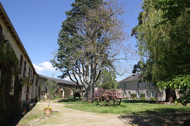 Chambres d'hotes clos ecureuils Bouille Loretz Argenton Thouarsais Deux Sevres