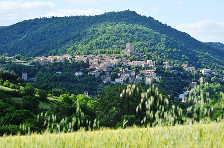 Montaigut-le-Blanc y las 140 bodegas de Saint-Julien