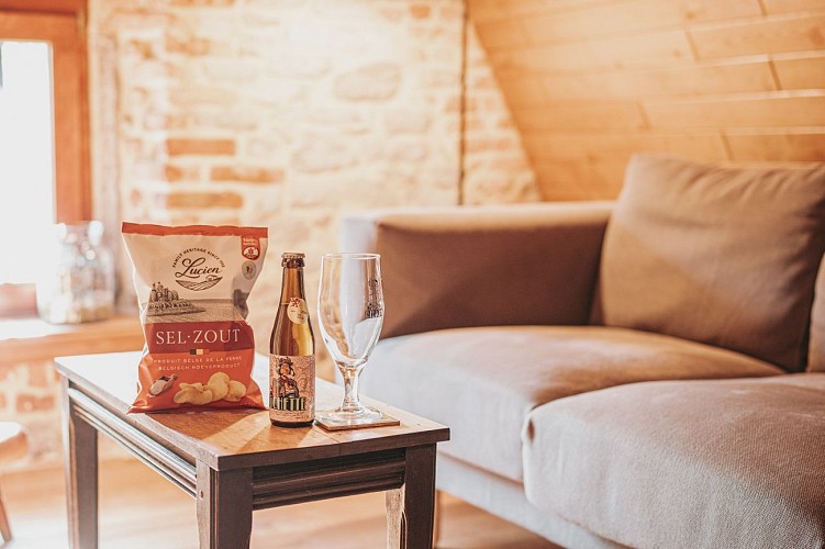 Living room of the cottage "Ferme du Ravet" in Froidchapelle