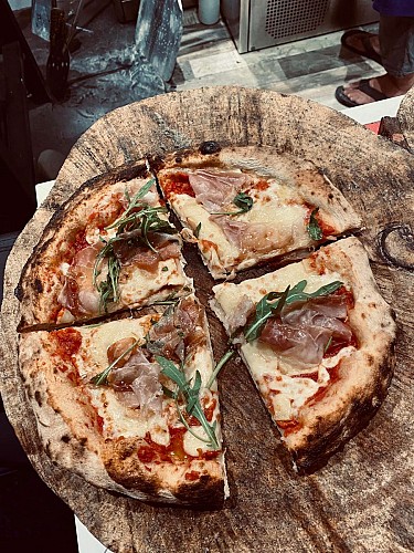 Gioia, pizza napolitaine