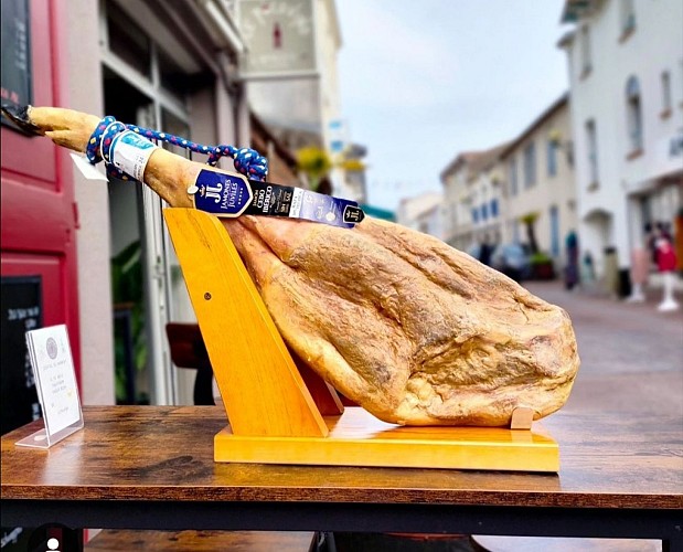 Le Picovino, bar à vins, spritz et liqueurs