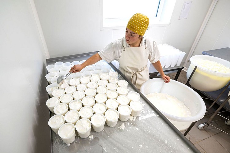 Productrice Ferme des Ptits Caprices