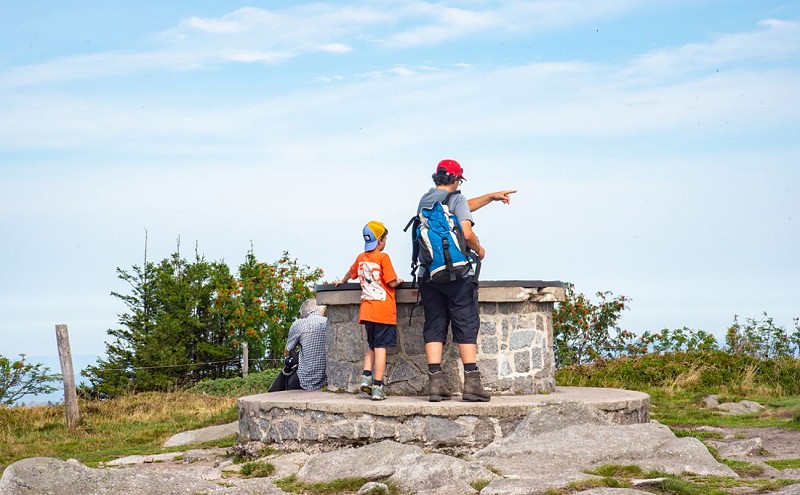 La table d'orientation du tanet-gazon du faing - orientation table