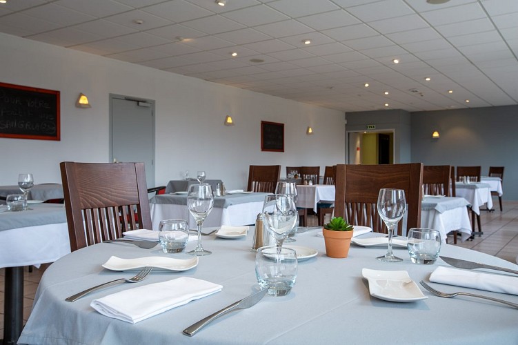 Sologne tourisme- romorantin -restaurantla Pyramide