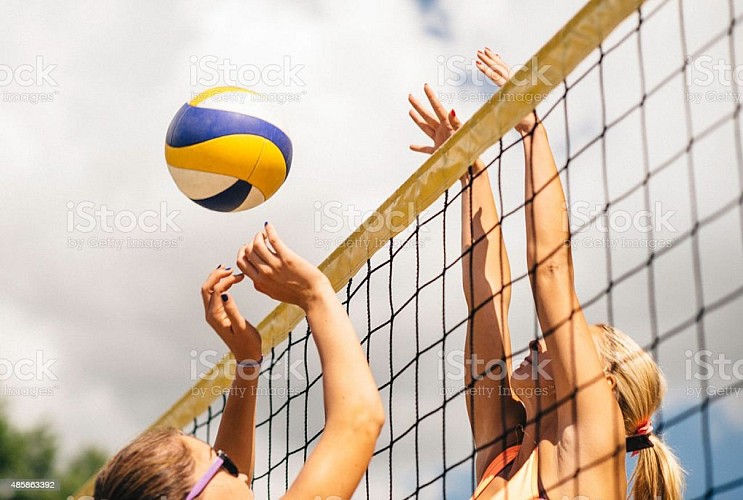 Terrain de beach volley, à Eymoutiers