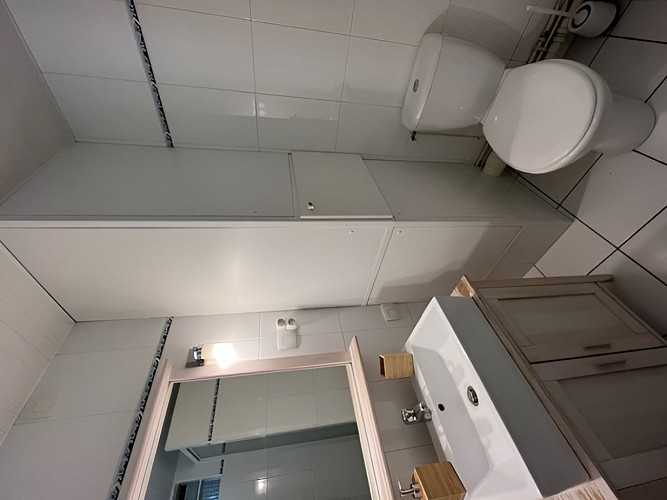 la-belle-de-nacre-salle-de-douche-2