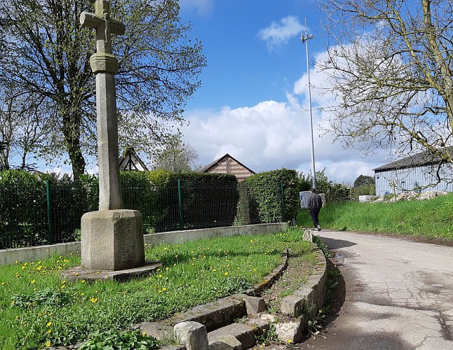 Direction le Chêne aux Fées
