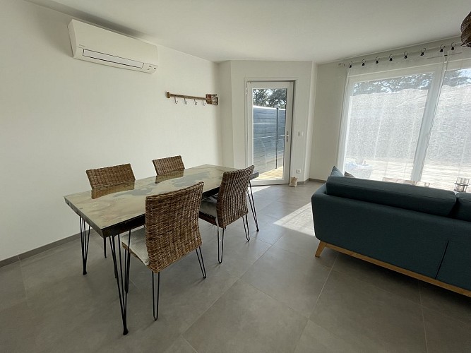 Meublé Robergeau Nathalie