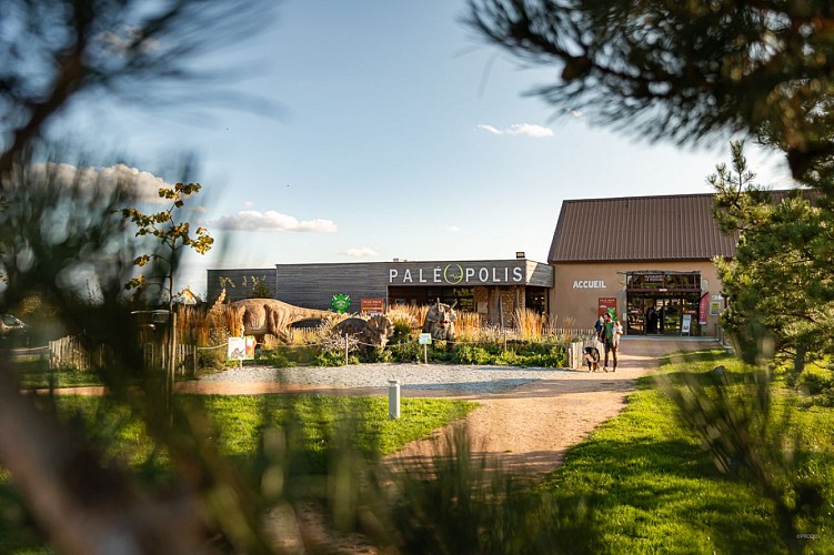 Paléopolis, la colline aux dinosaures